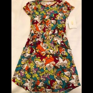 Disney Mae Dress Size 6 NEW (teal background)